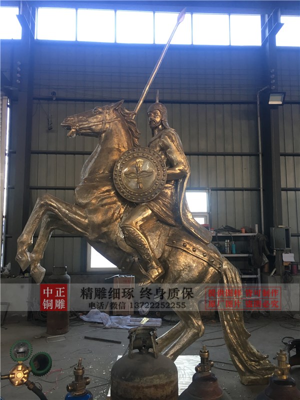 西方騎士銅像.jpg 西方騎士銅像.jpg