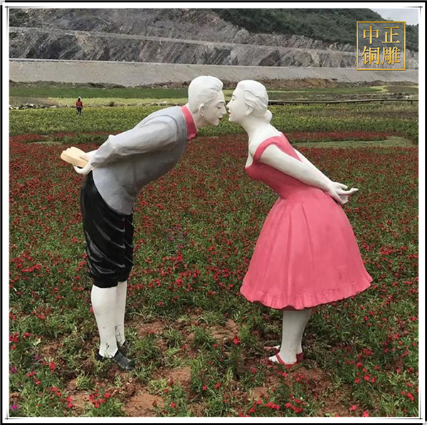 大型玻璃鋼雕塑.jpg 大型玻璃鋼雕塑.jpg