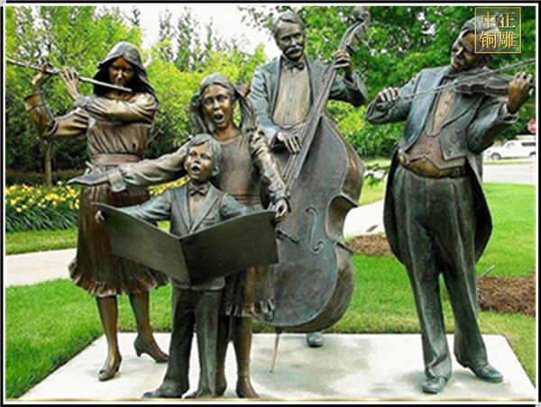 西方演奏雕塑.jpg 西方演奏雕塑.jpg