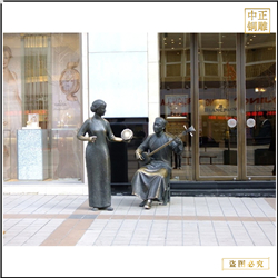 街邊彈唱古代人物雕塑 街邊彈唱古代人物雕塑