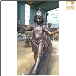 現代校園小女孩銅雕塑 現代校園小女孩銅雕塑