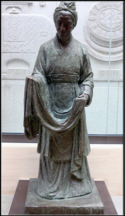 黃道婆銅雕塑 黃道婆銅雕塑